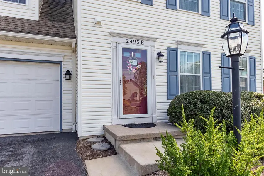 2495 Saratoga Dr, State College, PA 16801 - #2