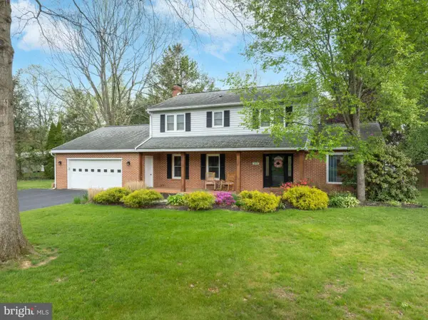 815 Outer Dr, STATE COLLEGE, PA 16801