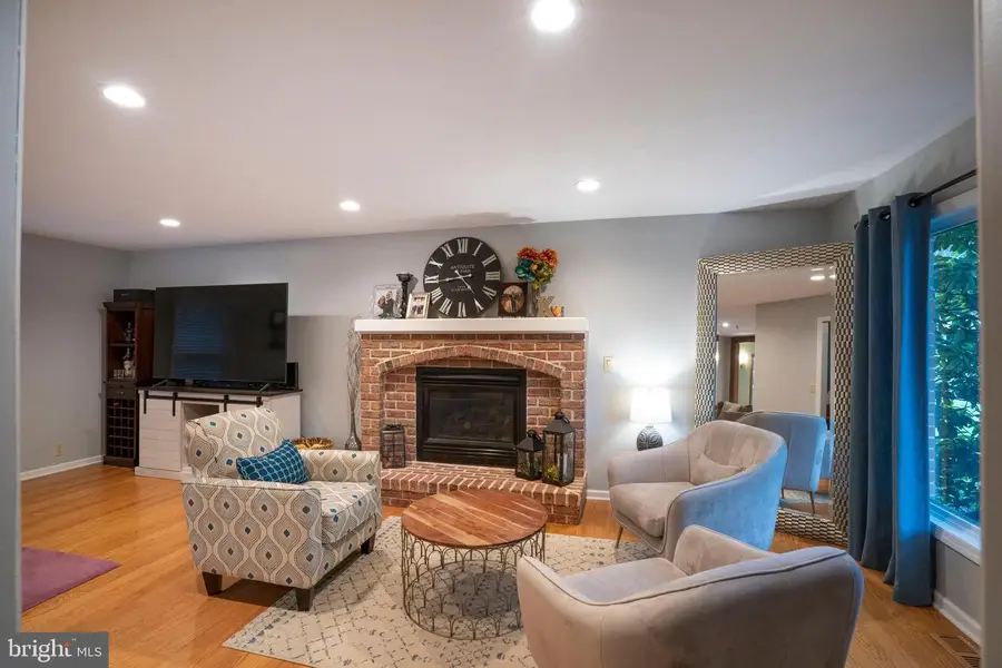 815 Outer Dr, State College, PA 16801 - #3