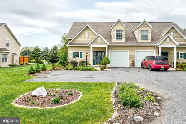 415 Stony Pointe Dr, BELLEFONTE, PA 16823