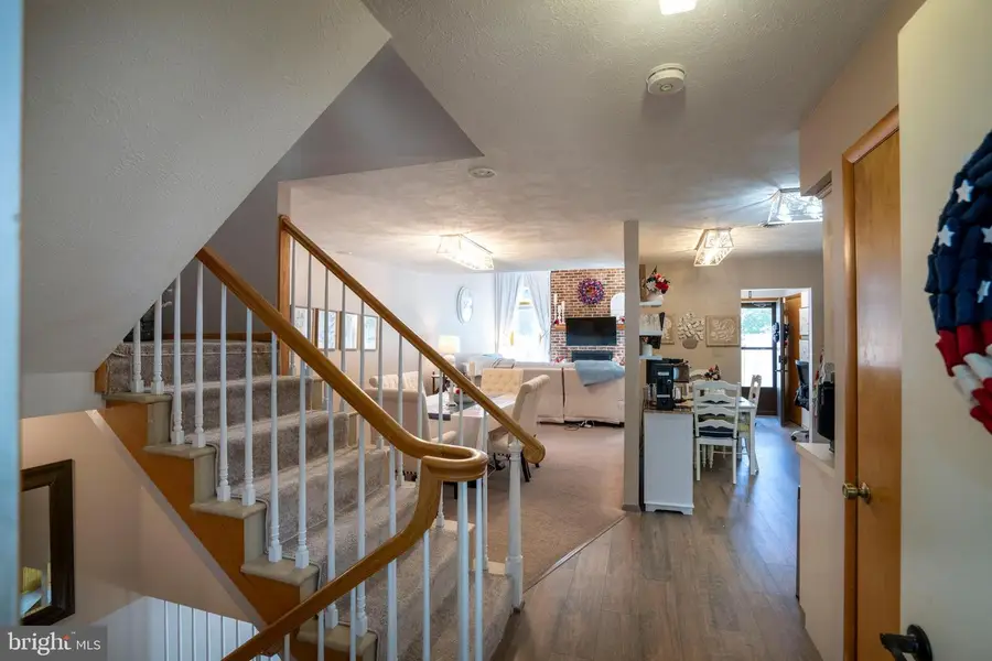 822 W Aaron Dr, State College, PA 16803 - #3