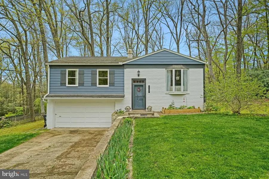 2107 N Oak Ln, State College, PA 16803 - #2