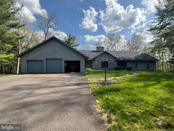 108 Yost Dr, SPRING MILLS, PA 16875