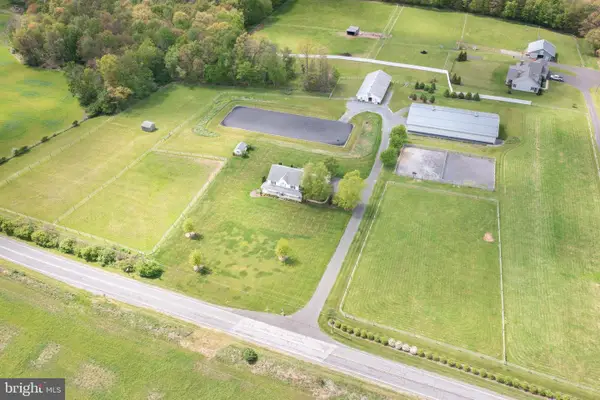 247 Greens Valley Rd, CENTRE HALL, PA 16828