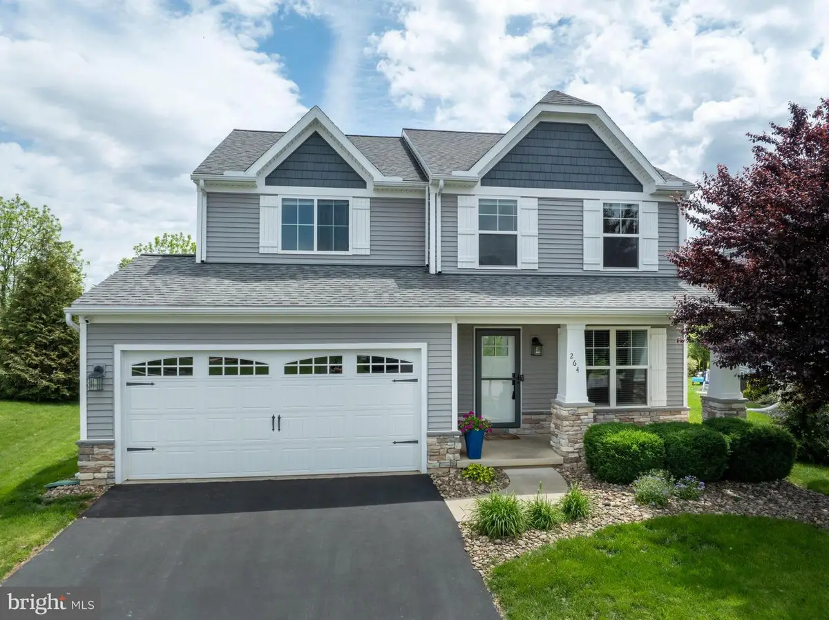264 Amberleigh Ln, Bellefonte, PA 16823 - #1