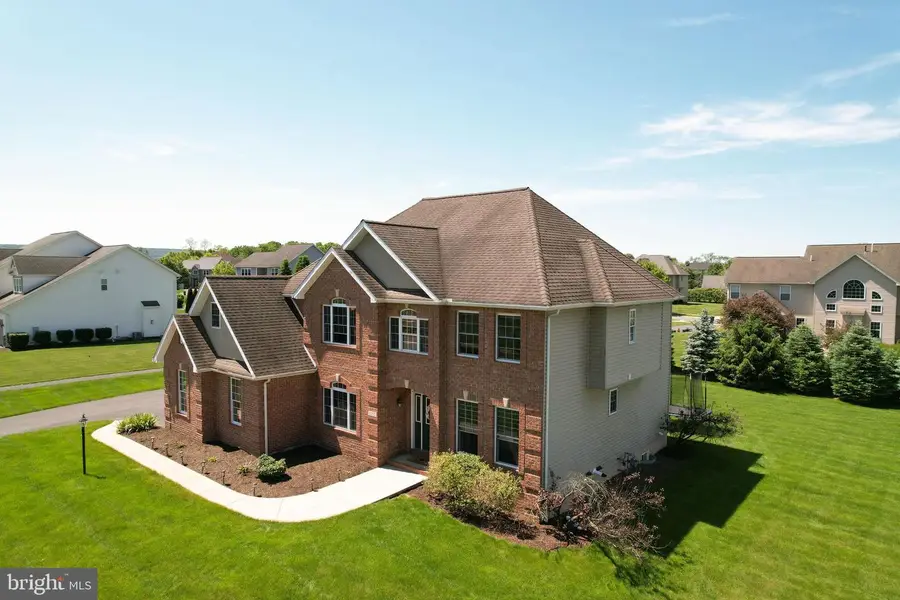 1252 Barnstable Ln, State College, PA 16803 - #2