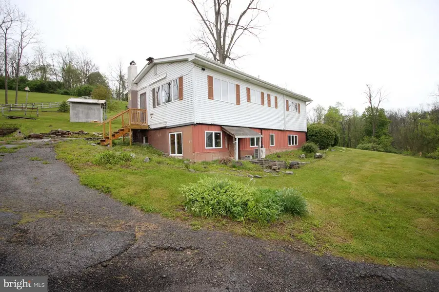 108 Pat Ln, Spring Mills, PA 16875 - #2