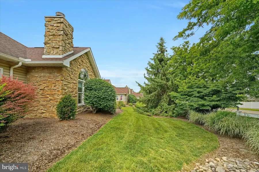 3301 Shellers Bend #911, State College, PA 16801 - #3