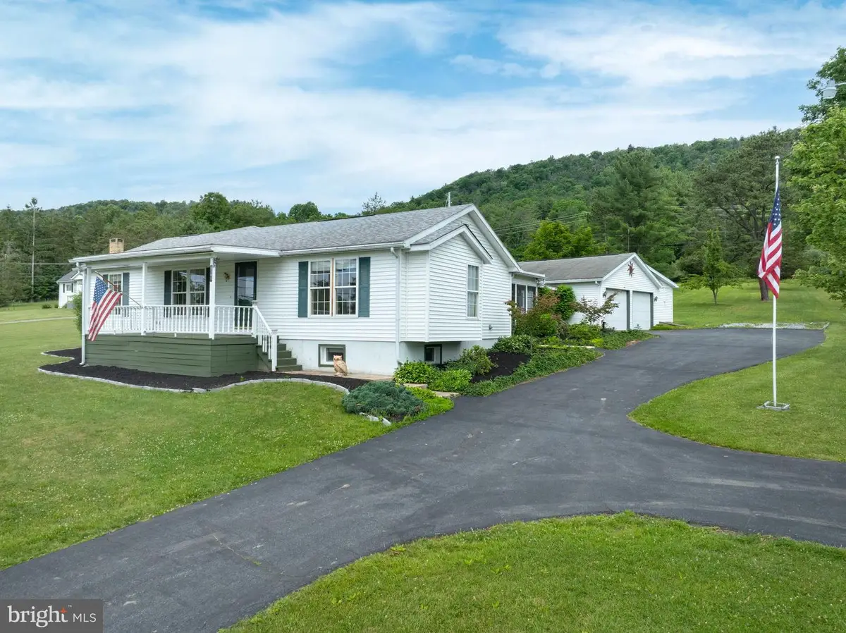 2191 Valley View Rd, Bellefonte, PA 16823 - #1