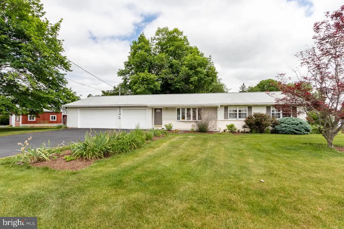 1529 Cromer Dr, State College, PA 16803 - #1