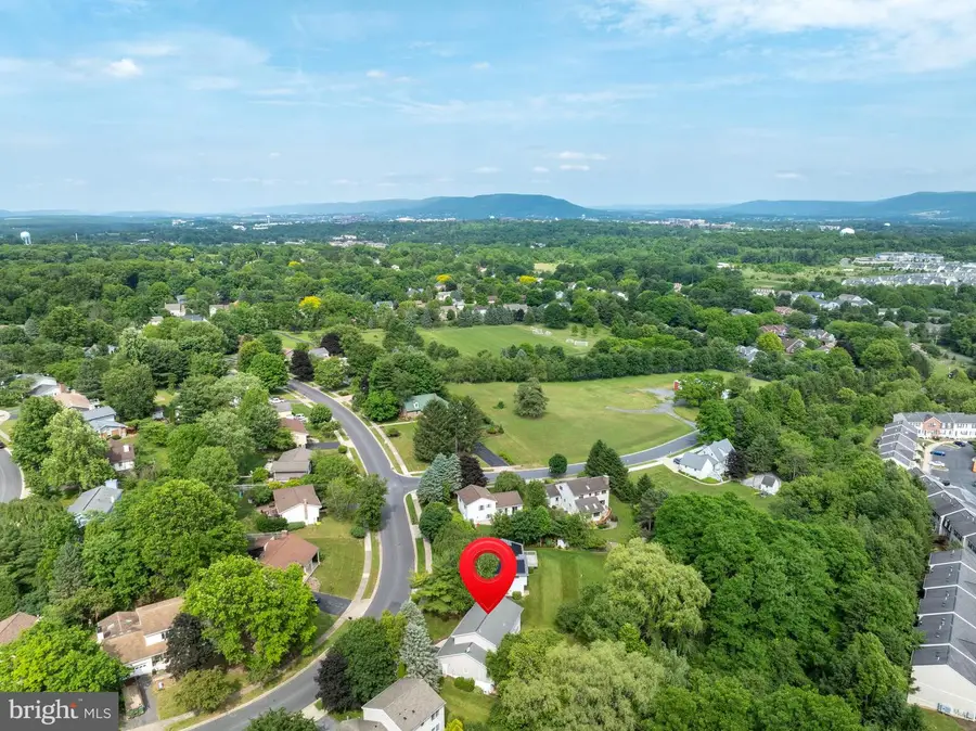 655 Berkshire Dr, State College, PA 16803 - #3