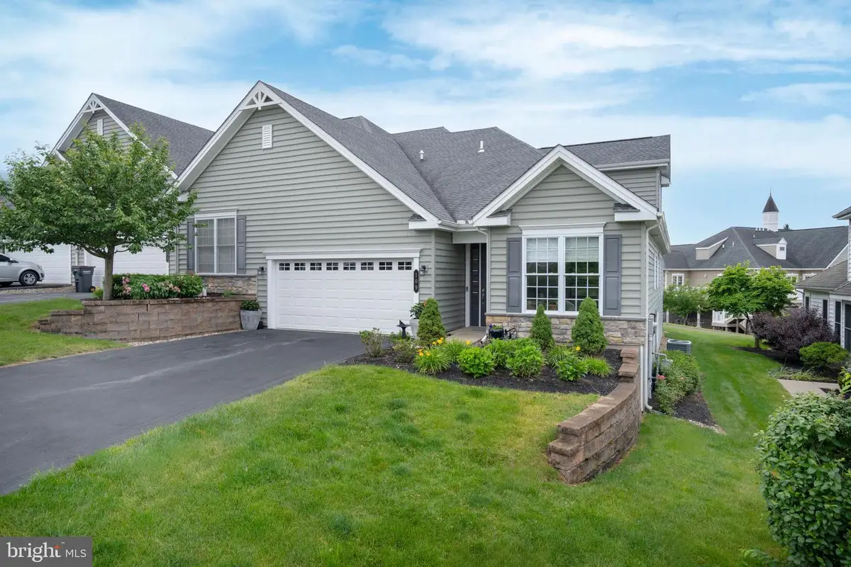109 Settlers Way, Boalsburg, PA 16827 - #1