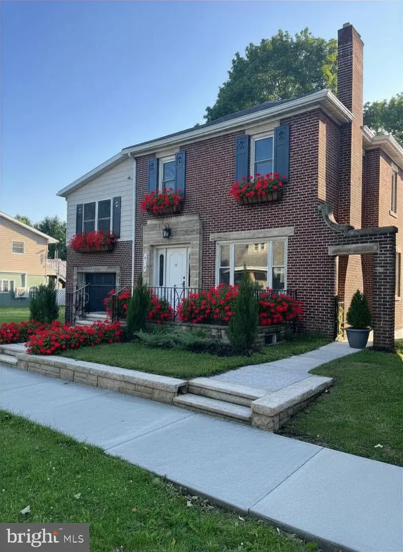 314 N 4th St, Philipsburg, PA 16866 - #1