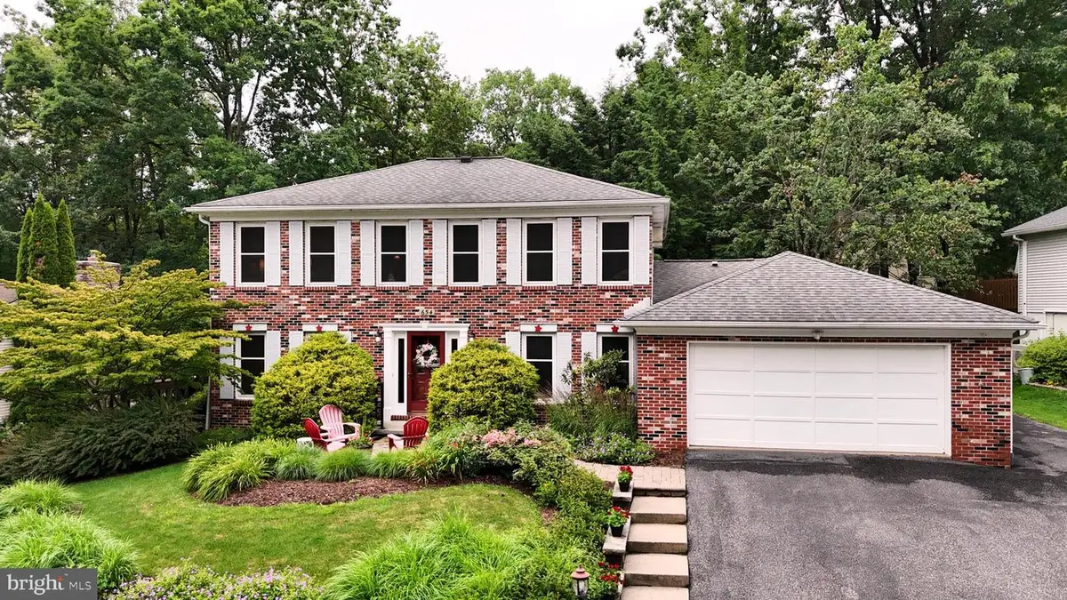 654 Stoneledge Rd, State College, PA 16803 - #1