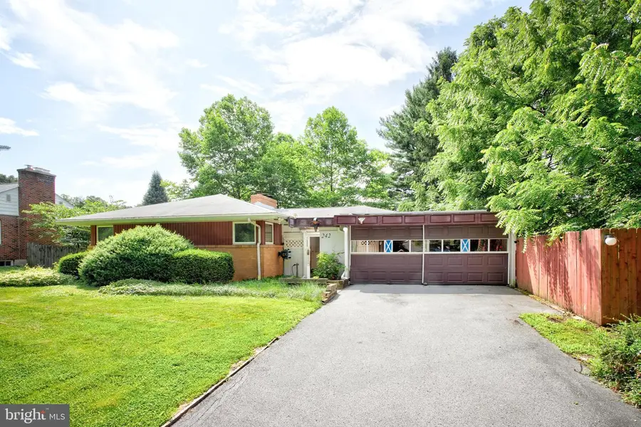 242 W Whitehall Rd, State College, PA 16801 - #2
