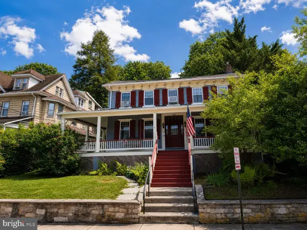 138 W Logan St, BELLEFONTE, PA 16823