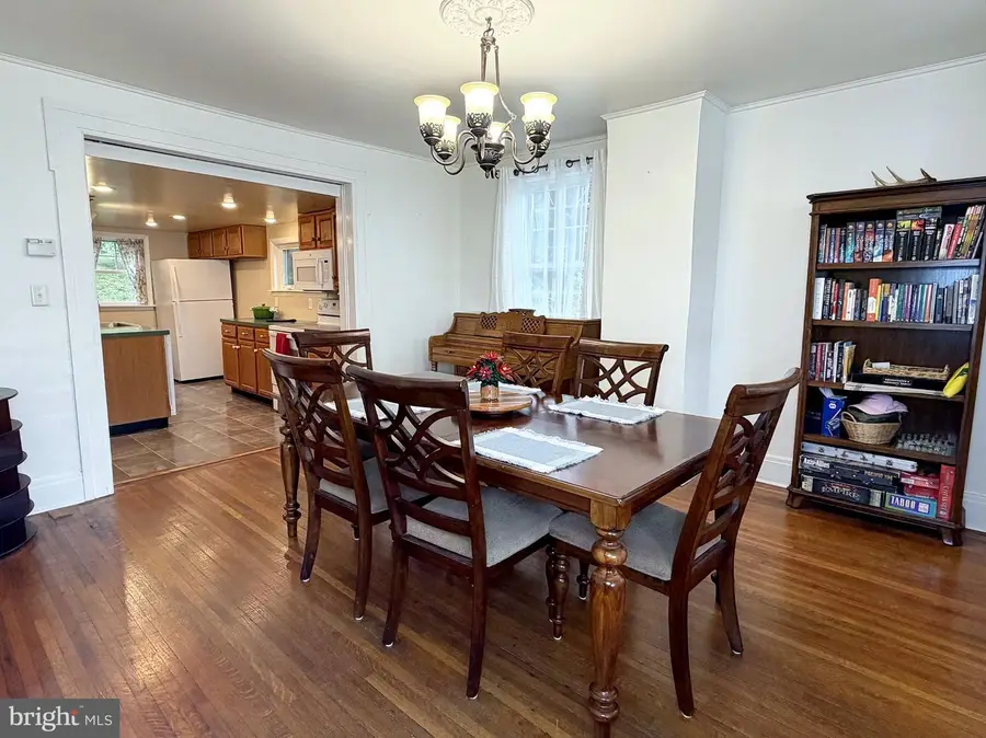 138 W Logan St, Bellefonte, PA 16823 - #3