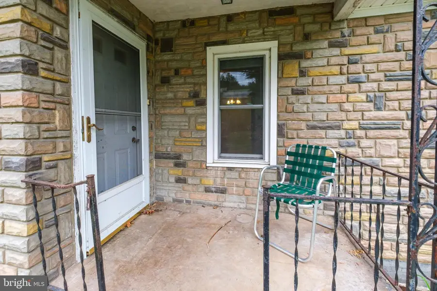815 W Water St, Bellefonte, PA 16823 - #3