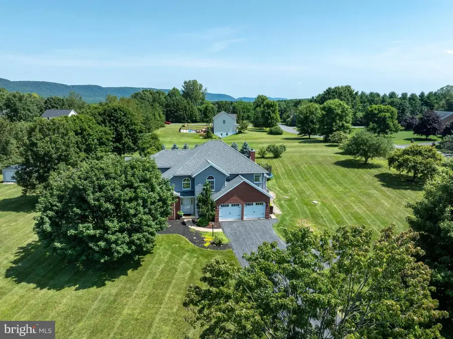 532 Kristina Cir, State College, PA 16803 - #2