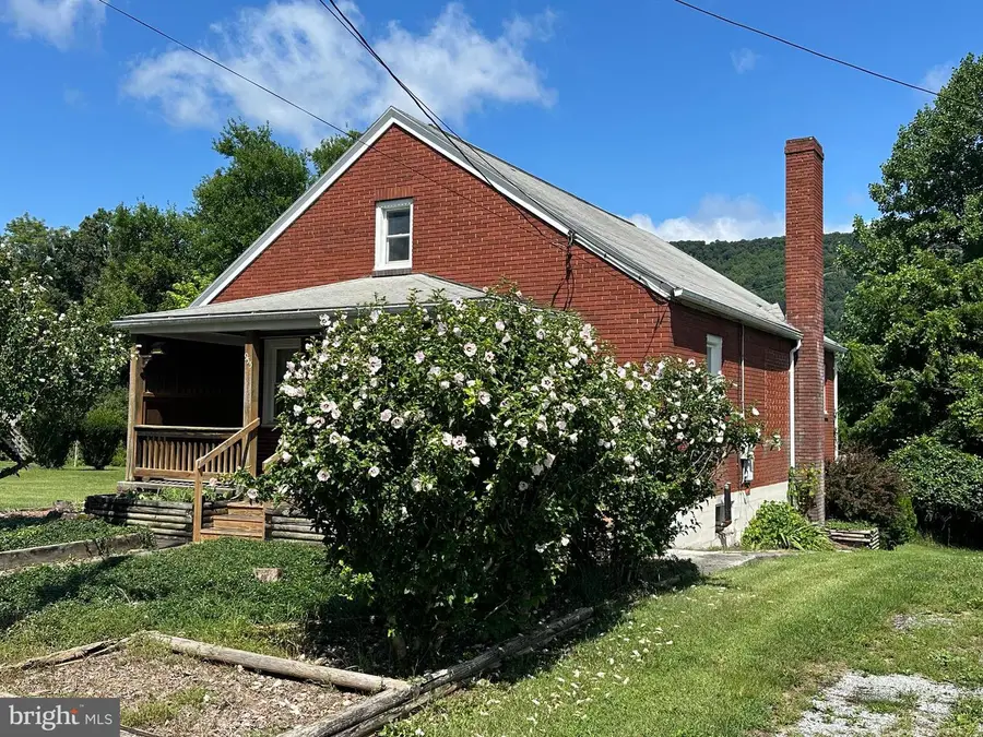955 Halfmoon St, Bellefonte, PA 16823 - #2