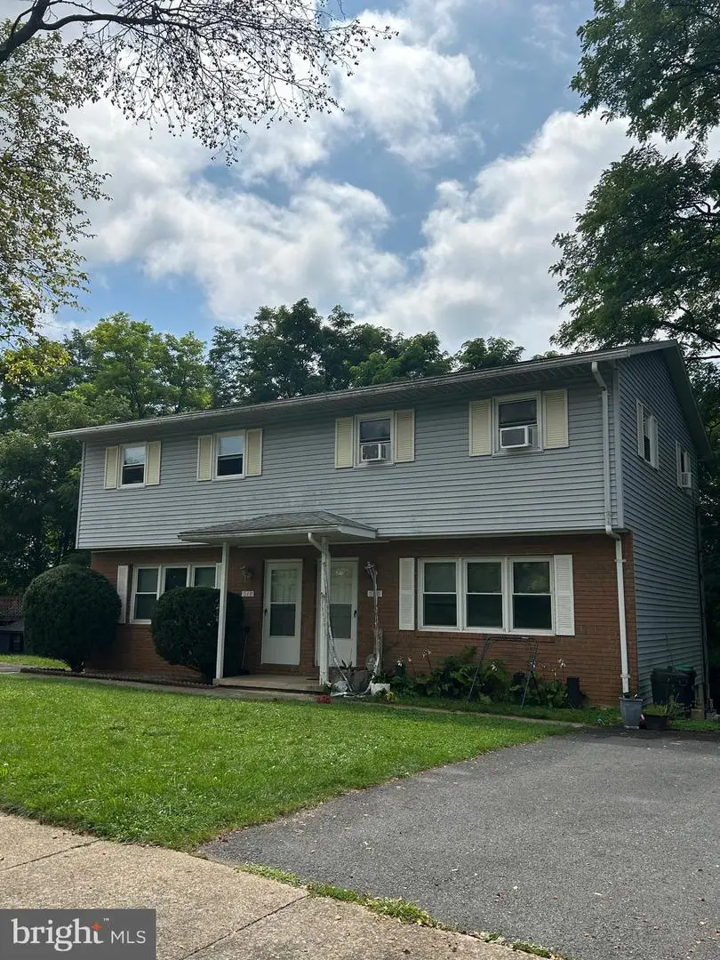 508-510 Royal Rd, State College, PA 16801 - #2