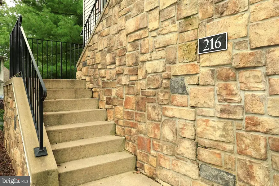 216 Amblewood Way, State College, PA 16803 - #2