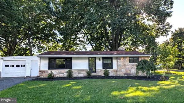 1360 Harris St, STATE COLLEGE, PA 16803