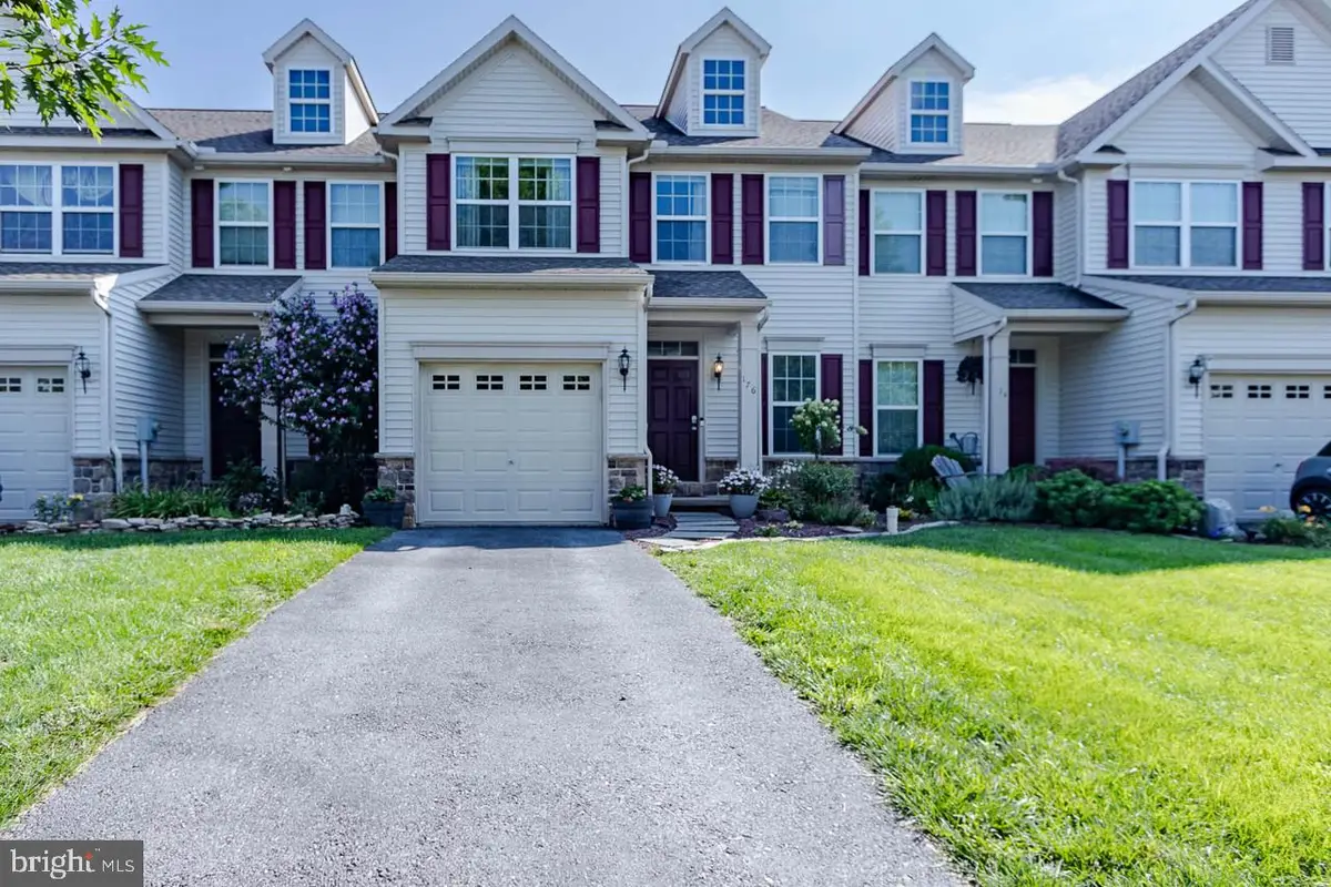 176 Dorchester Ln, Bellefonte, PA 16823 - #1