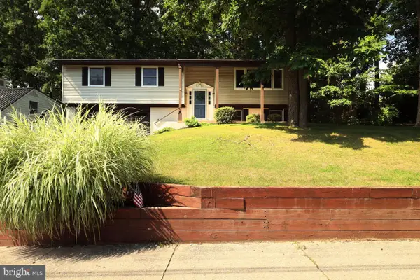 667 Devonshire Dr, STATE COLLEGE, PA 16803