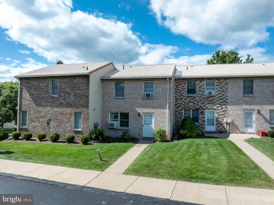 410 Gerald St, State College, PA 16801 - #2