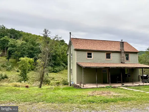 2052 Runville Rd, BELLEFONTE, PA 16823