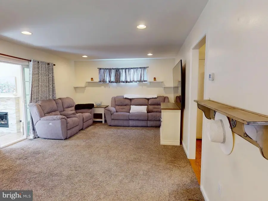 265 Jay Ln, State College, PA 16801 - #2