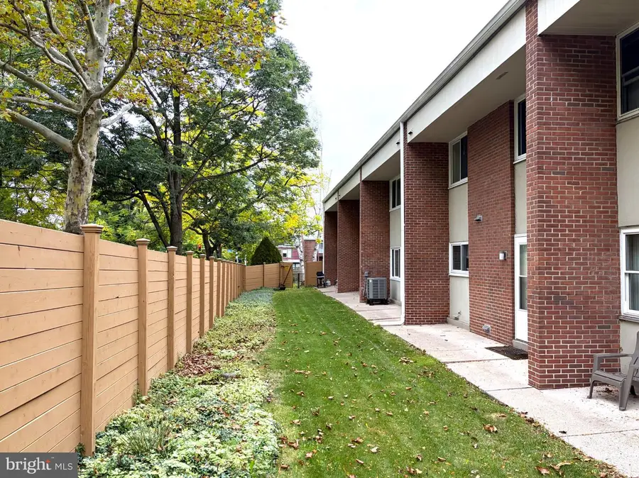712 W Beaver Ave #b, State College, PA 16801 - #2