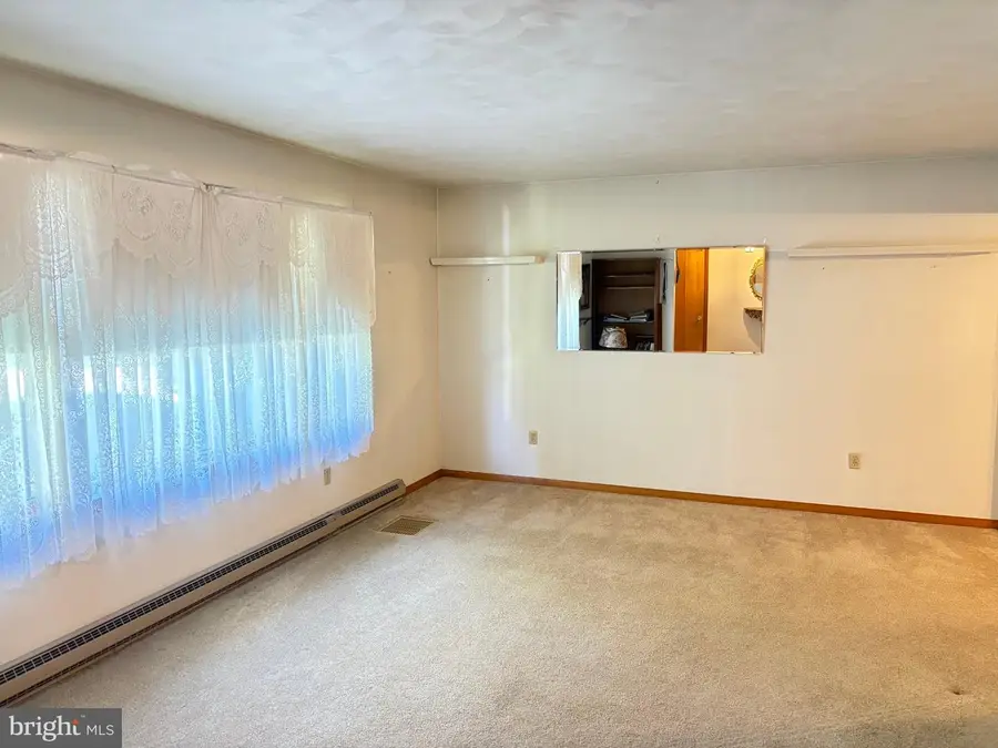138 Hickory Dr, Philipsburg, PA 16866 - #3