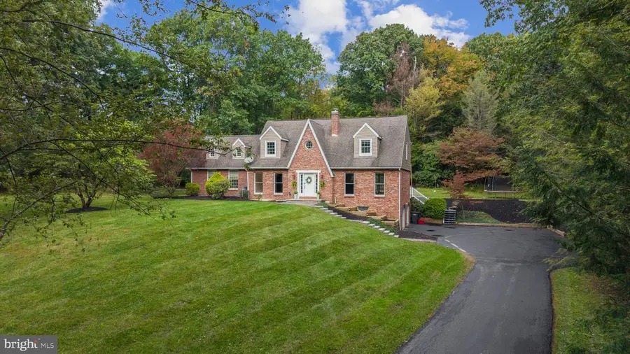 3569 Circleville Rd, Port Matilda, PA 16870 - #2