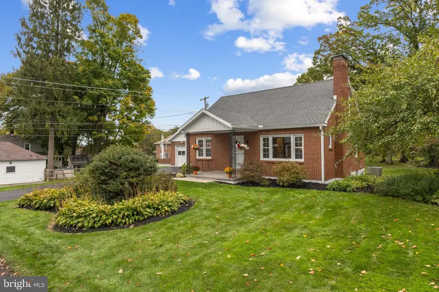 117 Deepwood Dr, Pine Grove Mills, PA 16868 - #3