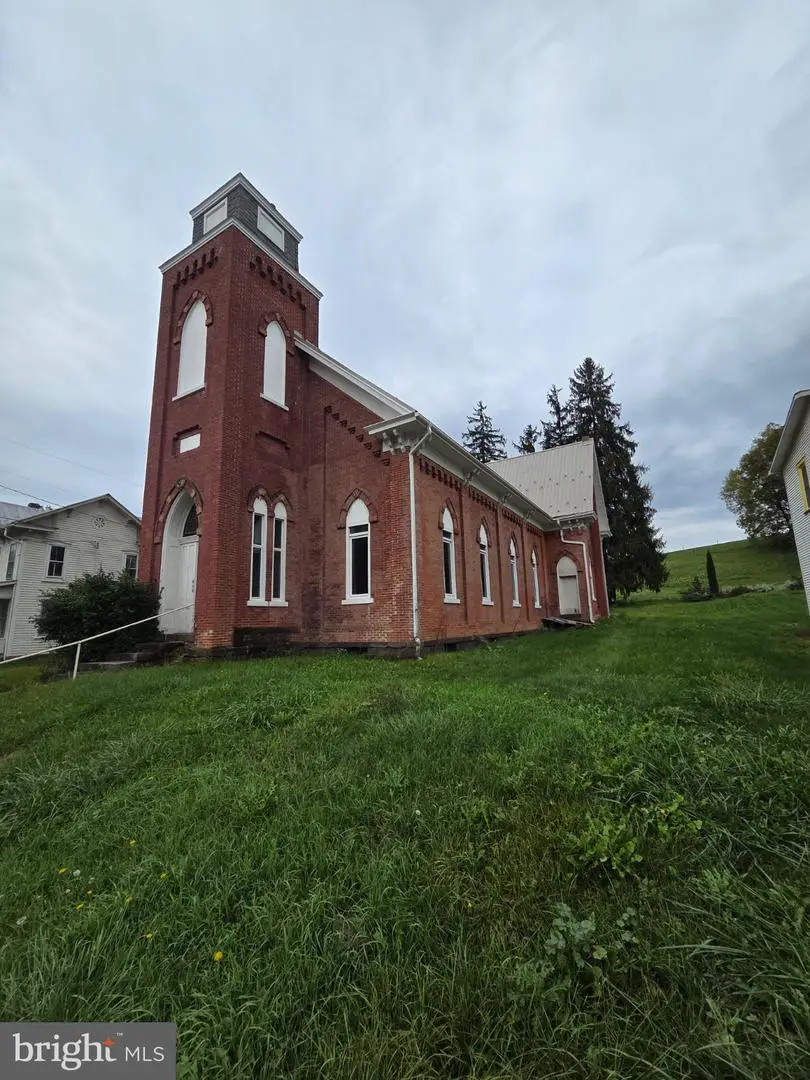 498 Main St, Coburn, PA 16832 - #2