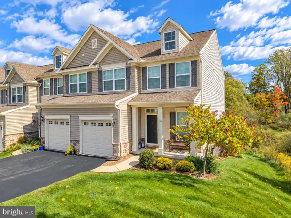 151 Kestrel Ln, BOALSBURG, PA 16827