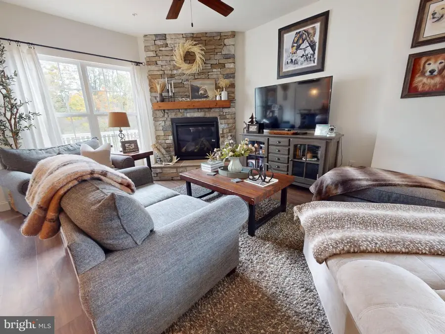 151 Kestrel Ln, Boalsburg, PA 16827 - #3