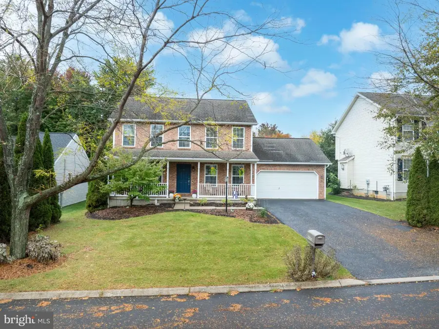 2305 Falconpointe Dr, State College, PA 16801 - #3