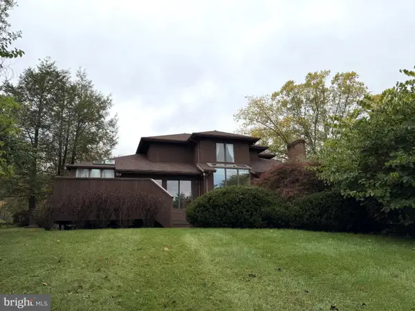 2398 Shagbark Ct, STATE COLLEGE, PA 16803