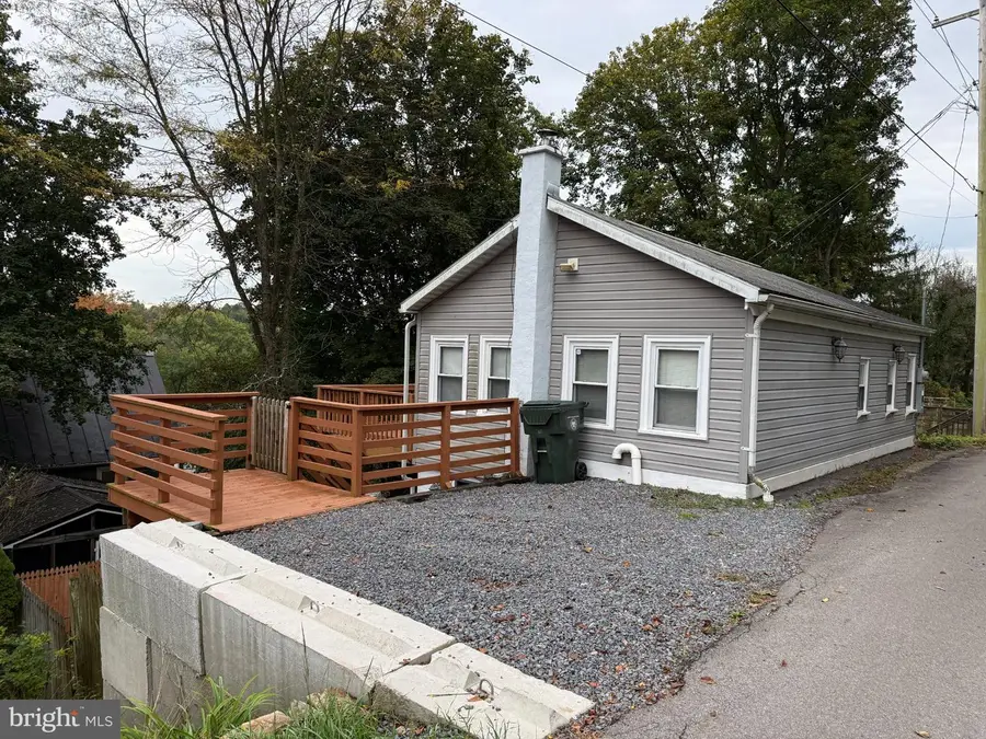 230 Scott Ln, Bellefonte, PA 16823 - #2