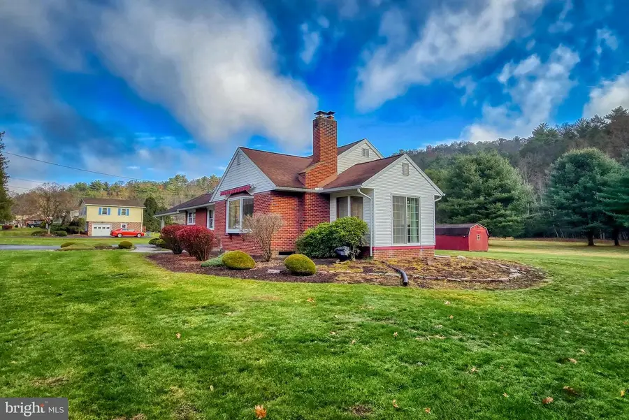 418 Park Ave, Lock Haven, PA 17745 - Image #3