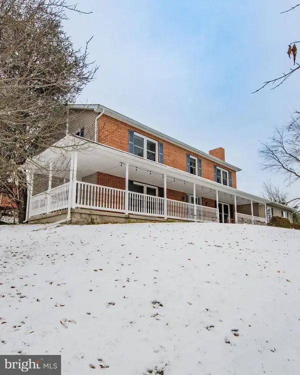 1094 Redwing Road, LOCK HAVEN, PA 17745