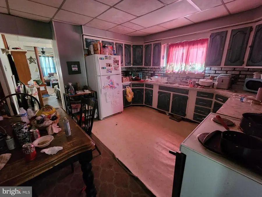 148 Susquehanna Ave, Renovo, PA 17764 - #2