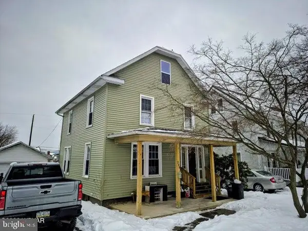 206 Pearl Street, LOCK HAVEN, PA 17745