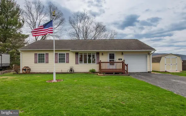 956 Center Street, LOCK HAVEN, PA 17745