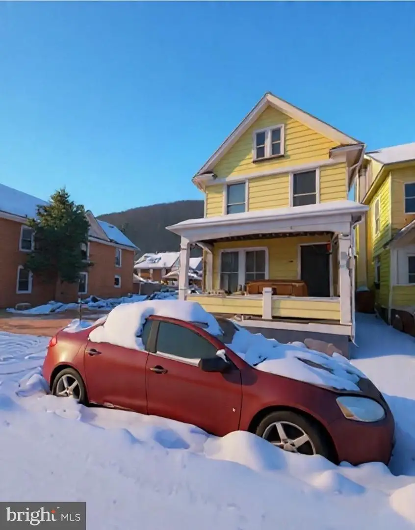 148 Susquehanna Ave, Renovo, PA 17764 - #1
