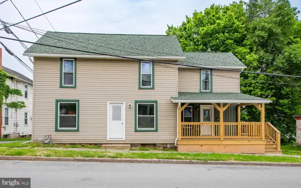 16 N Jones Street, LOCK HAVEN, PA 17745