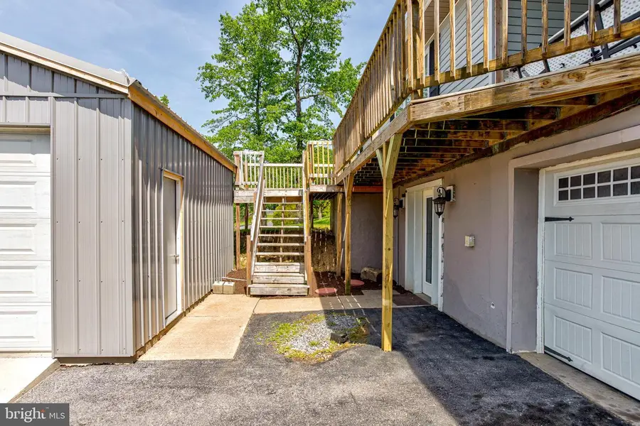 24 Quiggle Ave, Lock Haven, PA 17745 - #3